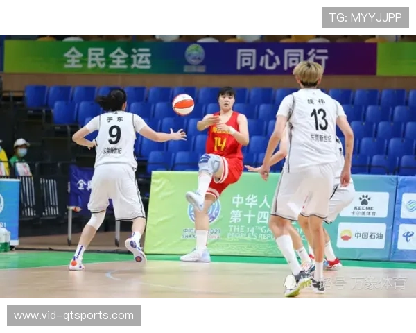 “中国球员李月汝本赛季辗转两队，曾单场砍下20分创生涯新高”